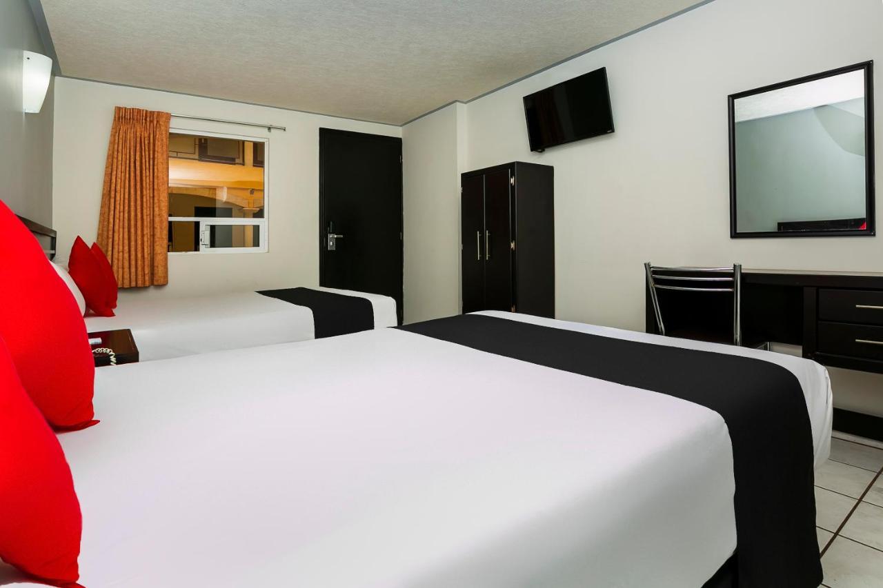 Capital O Hotel Victoria 모렐리아 외부 사진