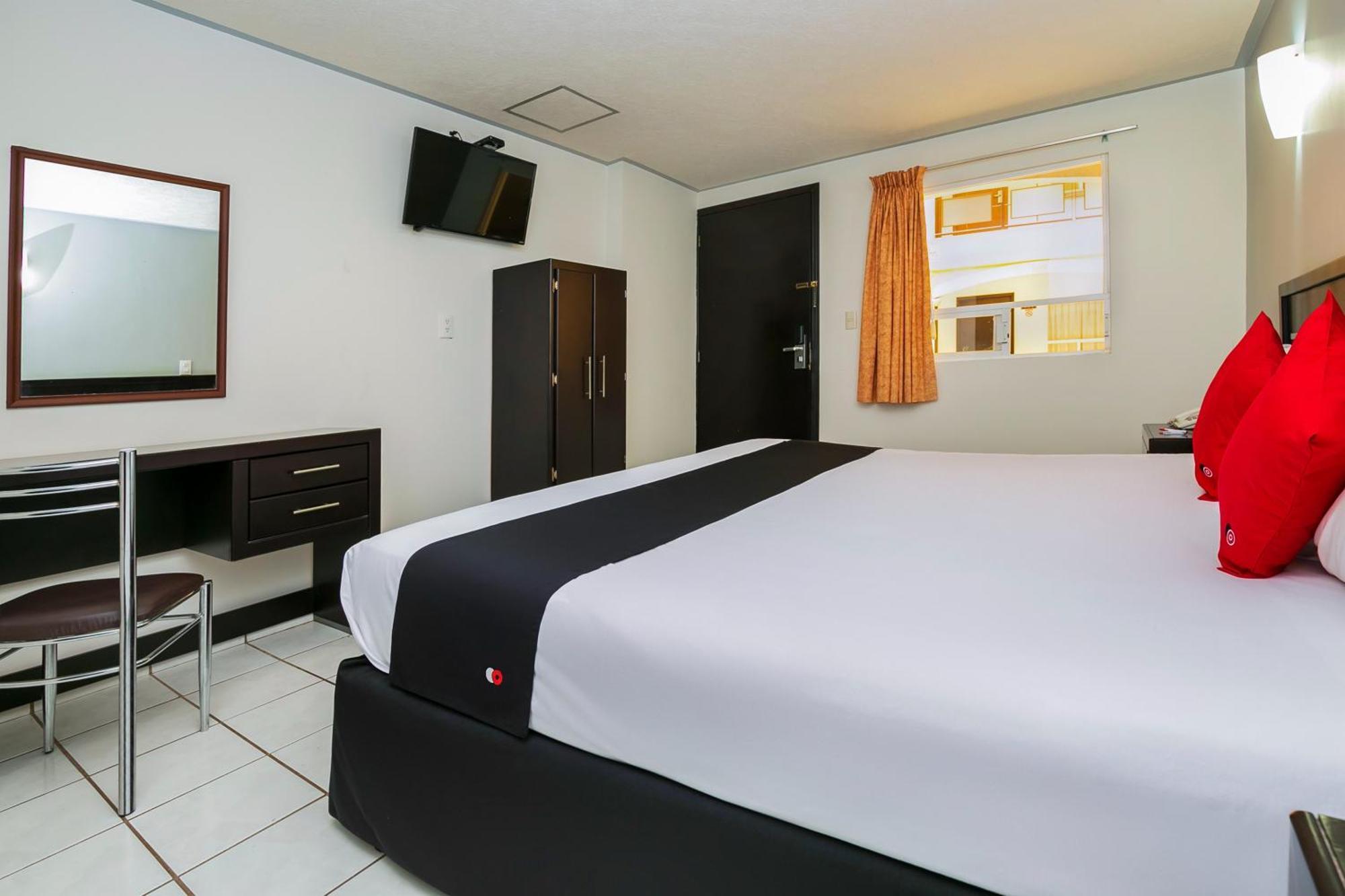 Capital O Hotel Victoria 모렐리아 외부 사진