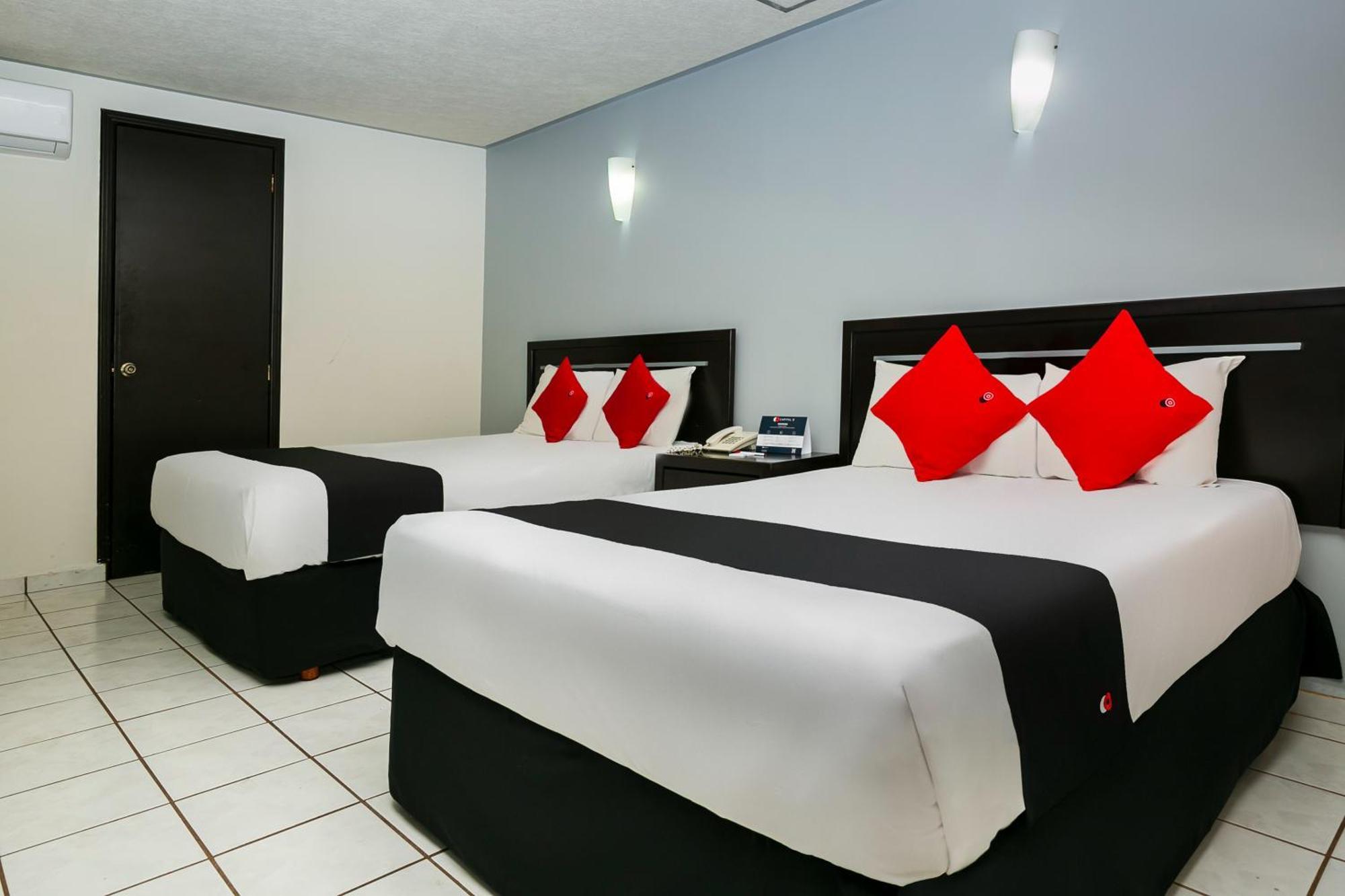 Capital O Hotel Victoria 모렐리아 외부 사진